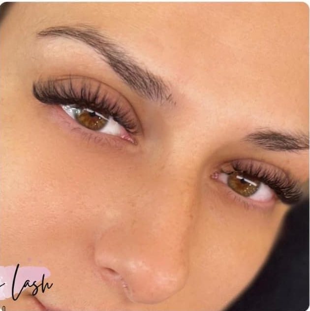 Classic & Hybrid Set by Pretty Lash